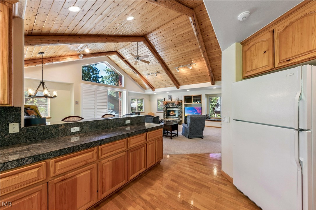 928 Northwood Boulevard 9