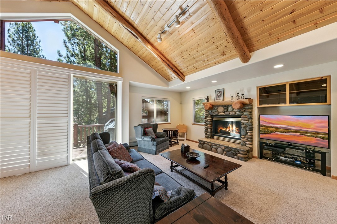 928 Northwood Boulevard 9