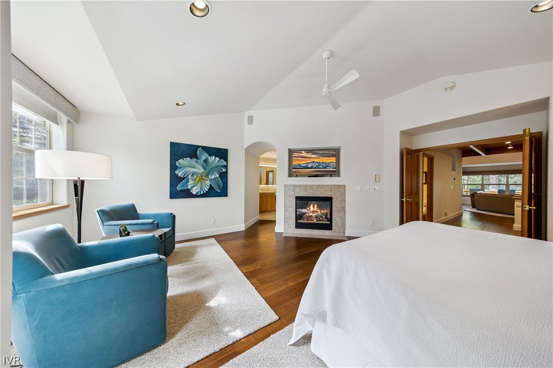 856 Lake Country Drive