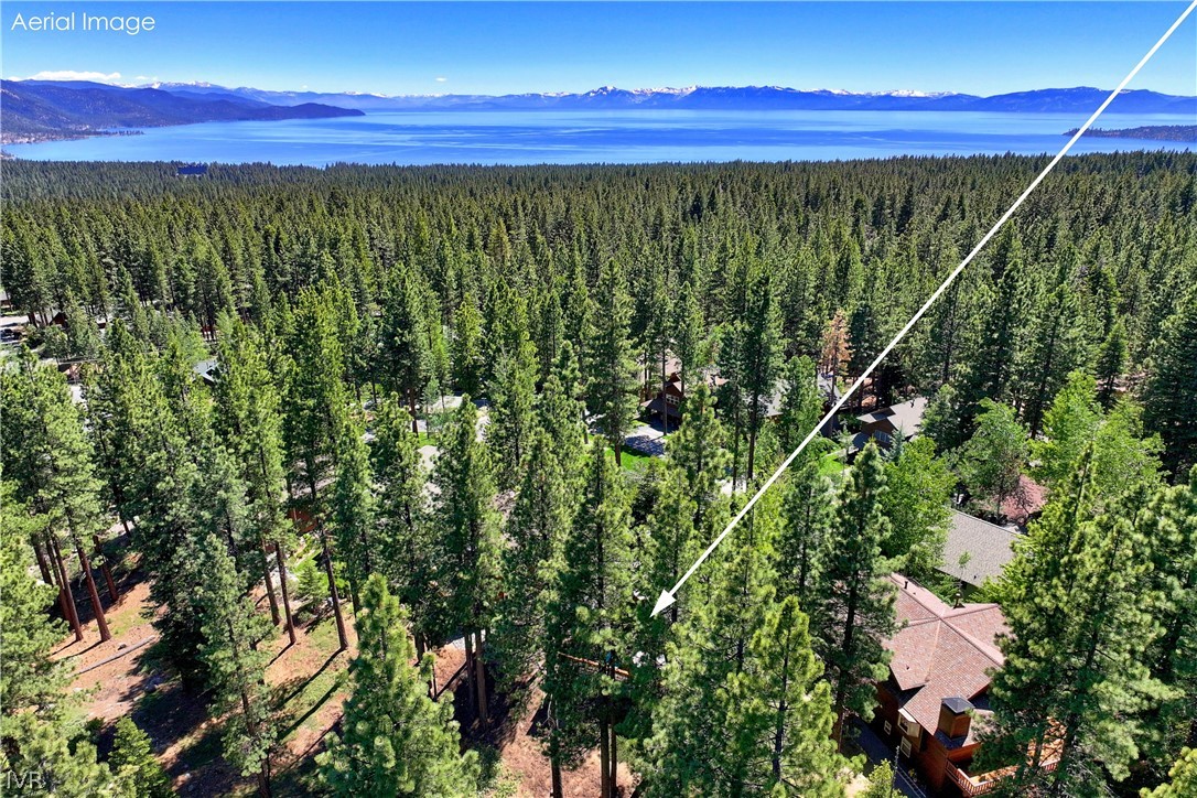 856 Lake Country Drive