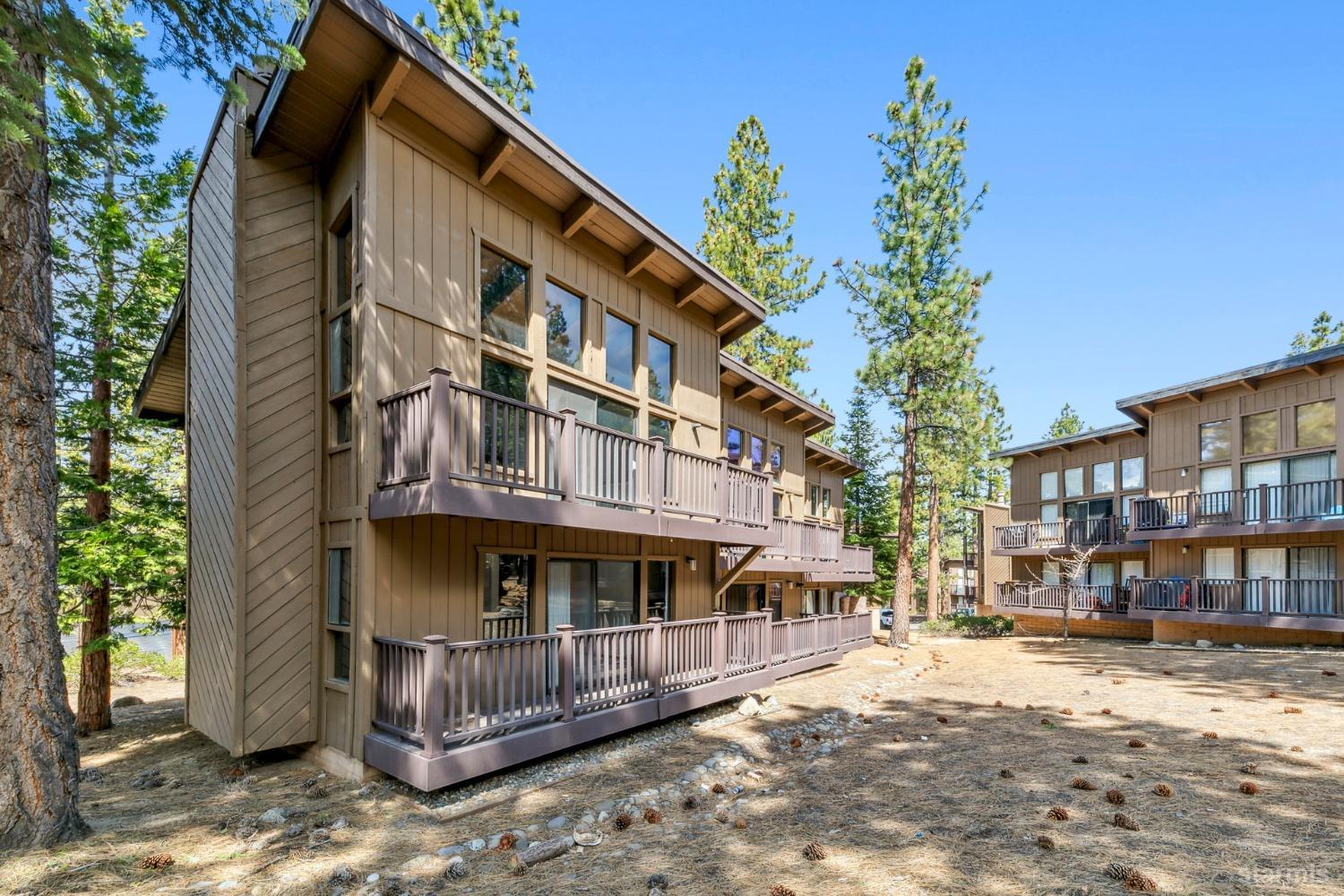 1390 Ski Run Boulevard Unit: 10