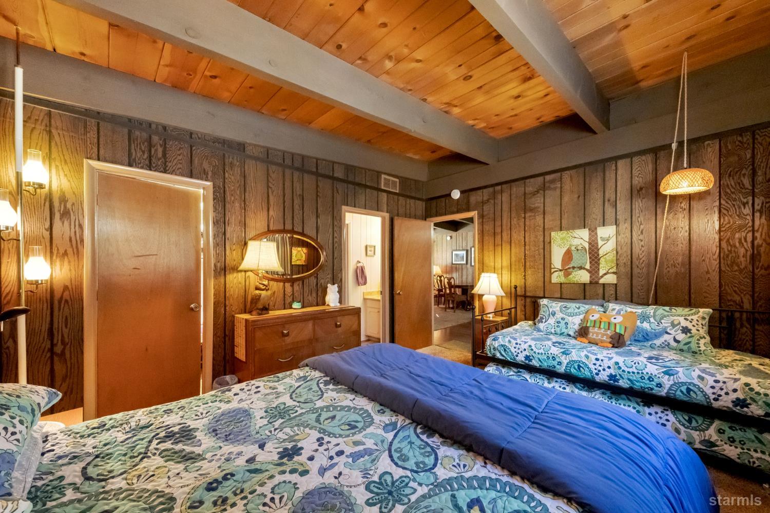 1496 Apple Valley Drive