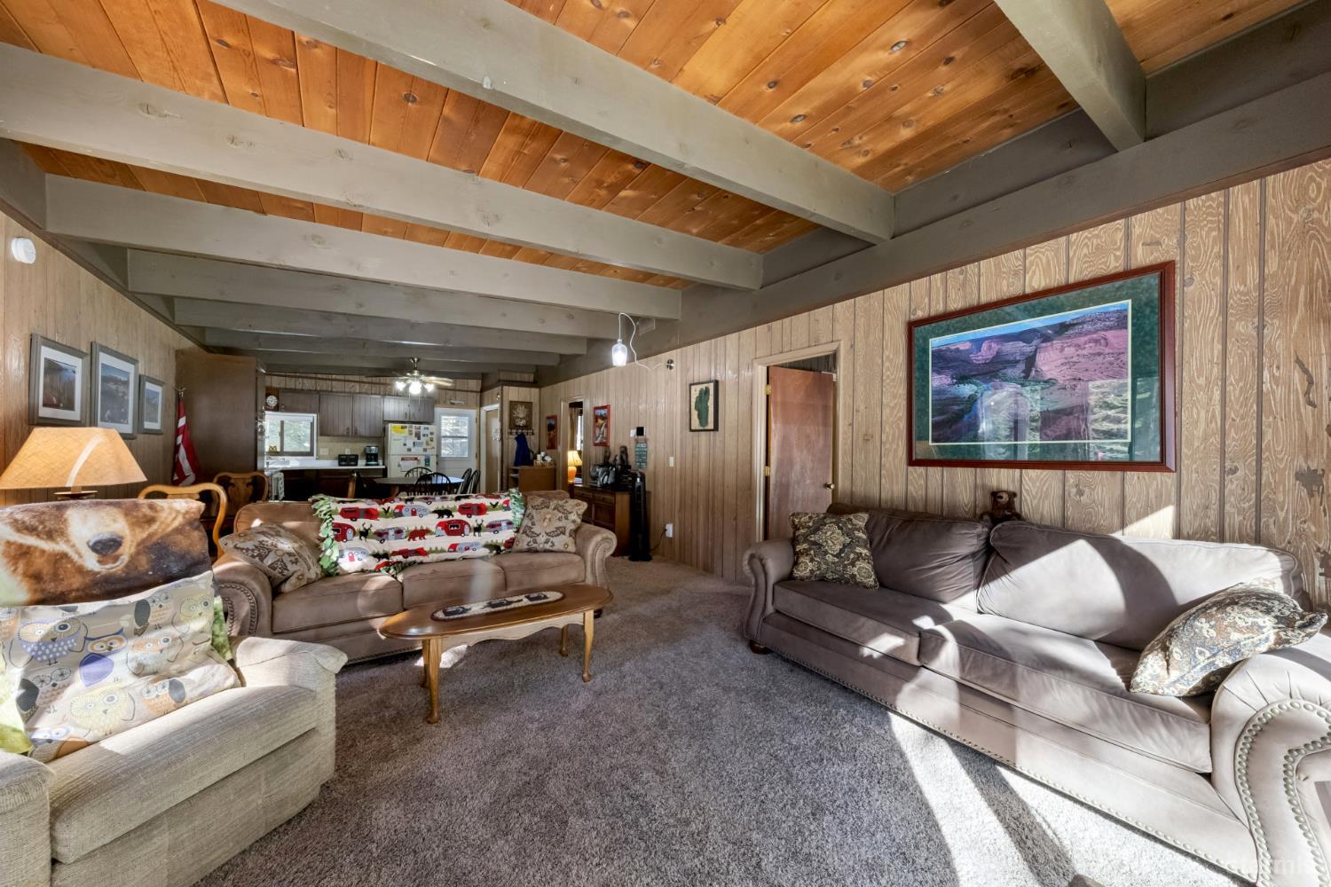 1496 Apple Valley Drive