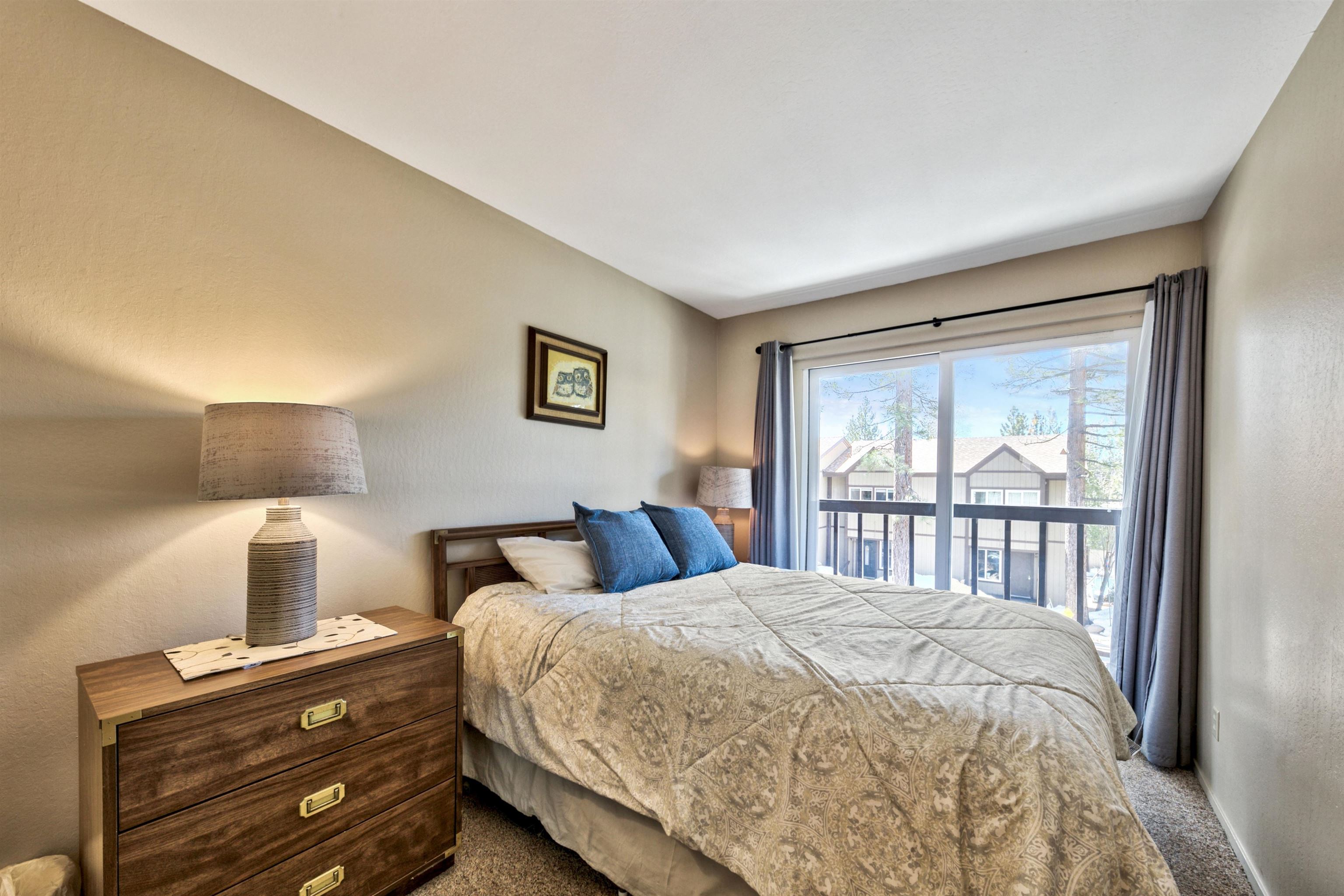 3115 North Lake Boulevard Unit: 38