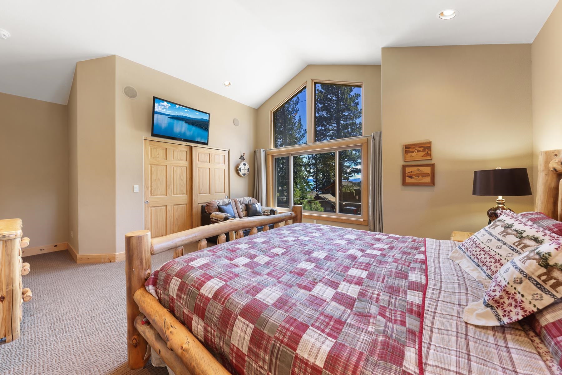 5295 North Lake Boulevard