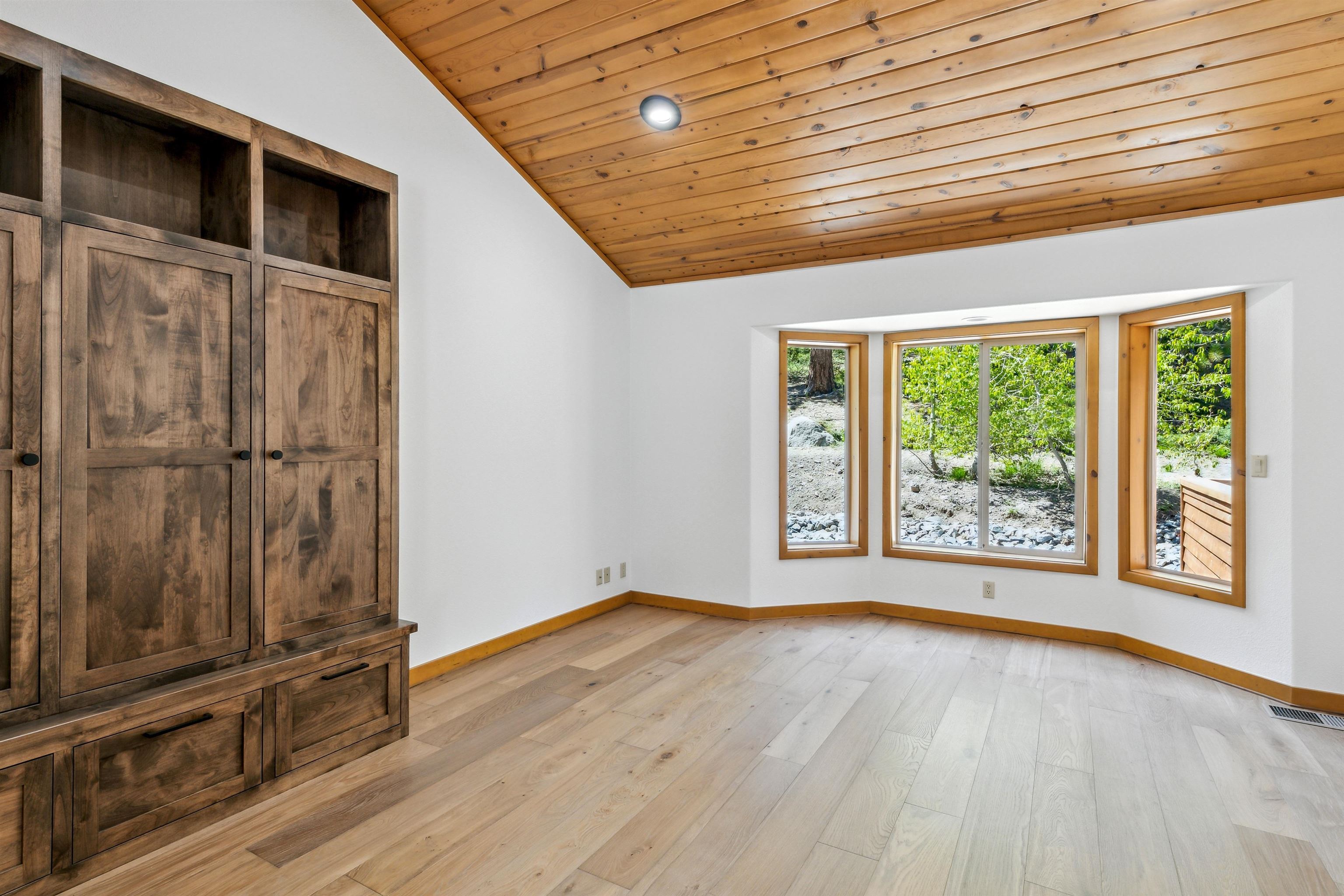 1730 Deer Park Drive