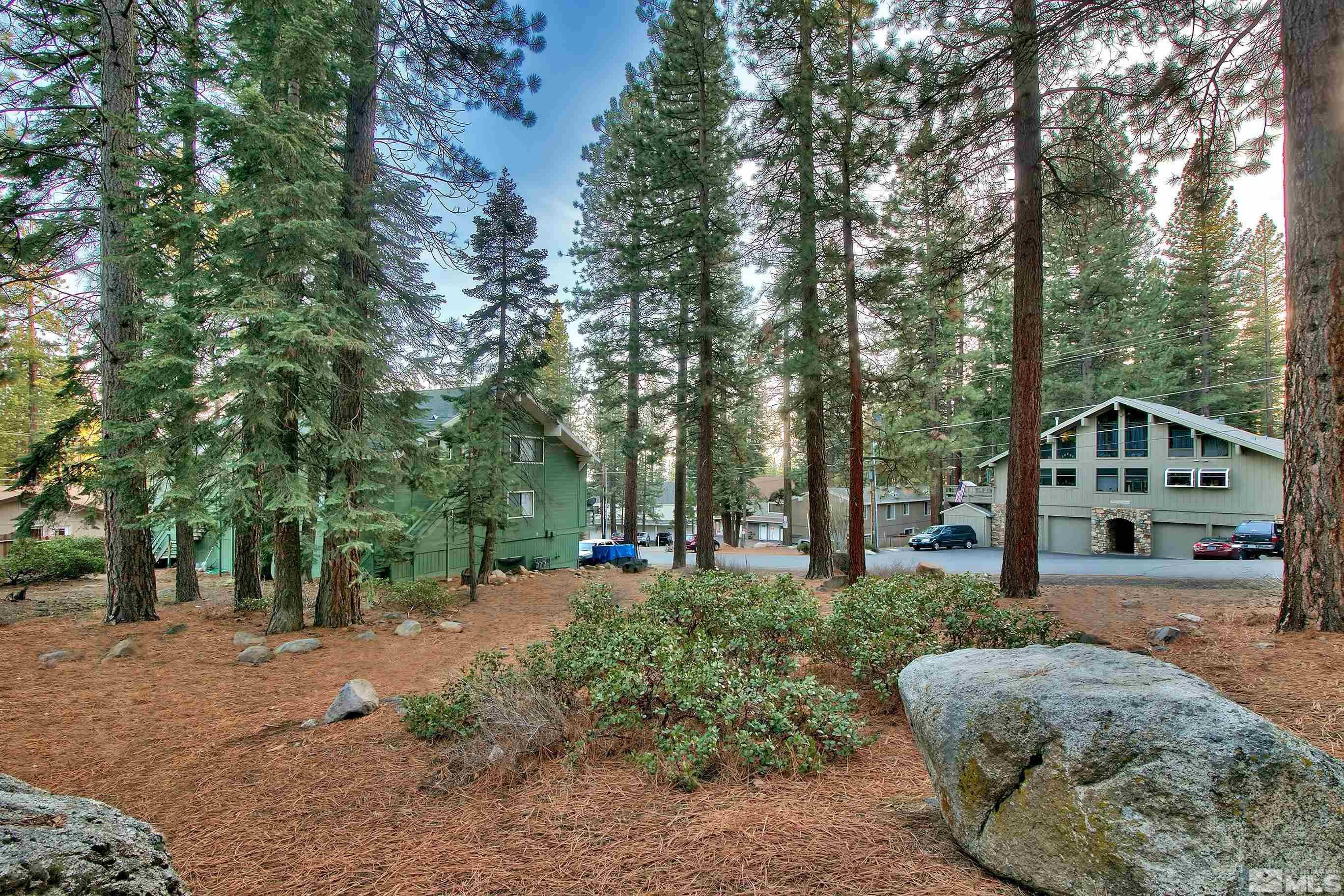 348 Cottonwood Court