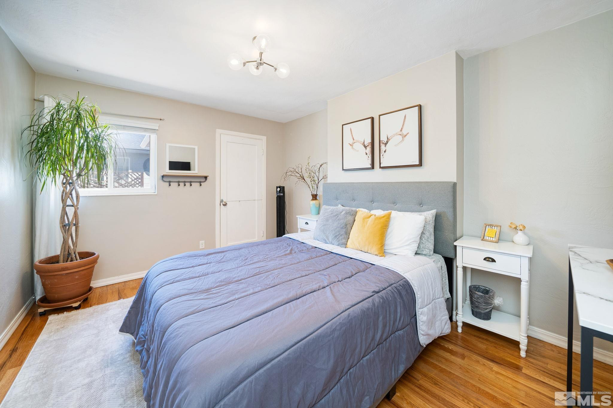 350 Glenmanor Drive