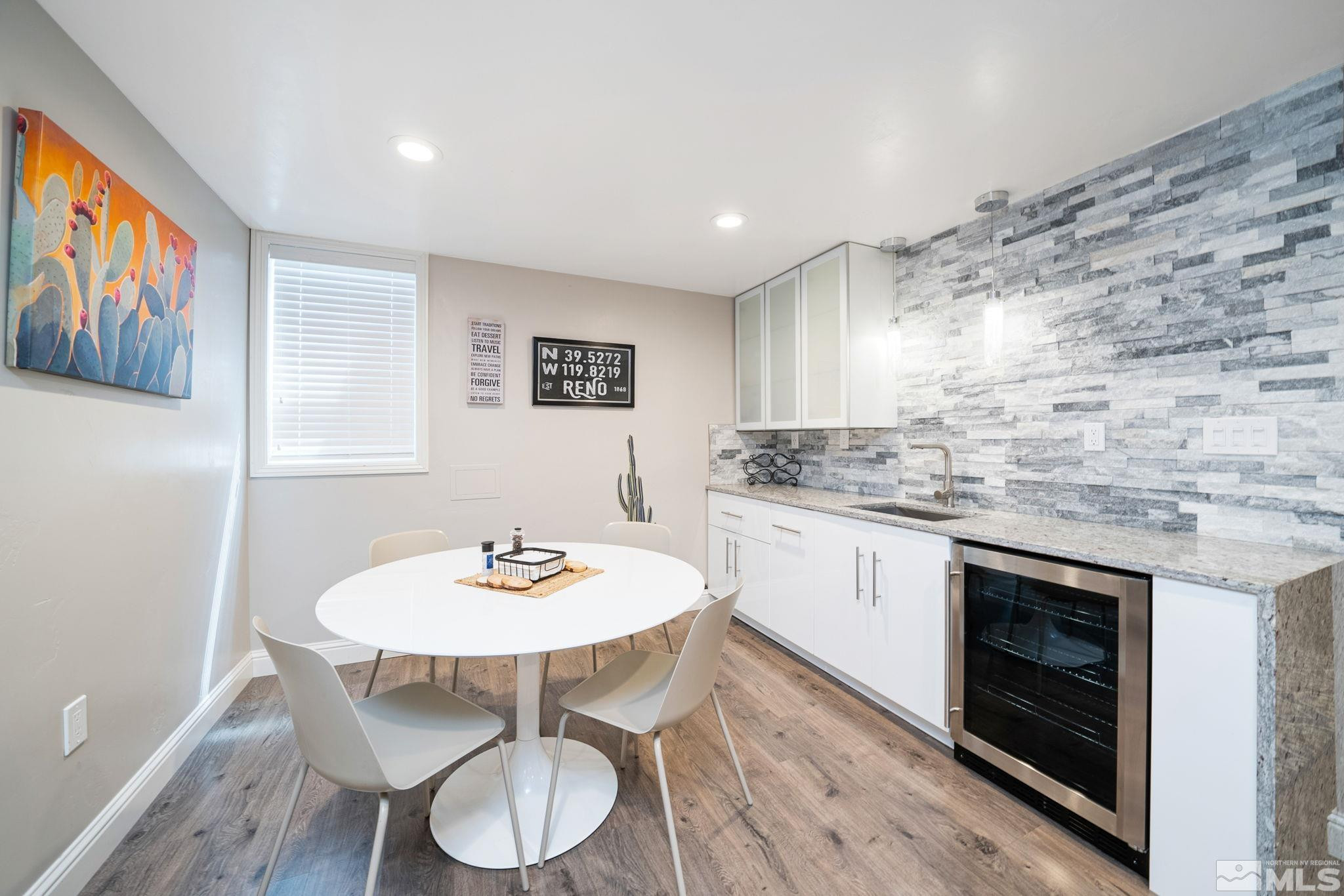 350 Glenmanor Drive