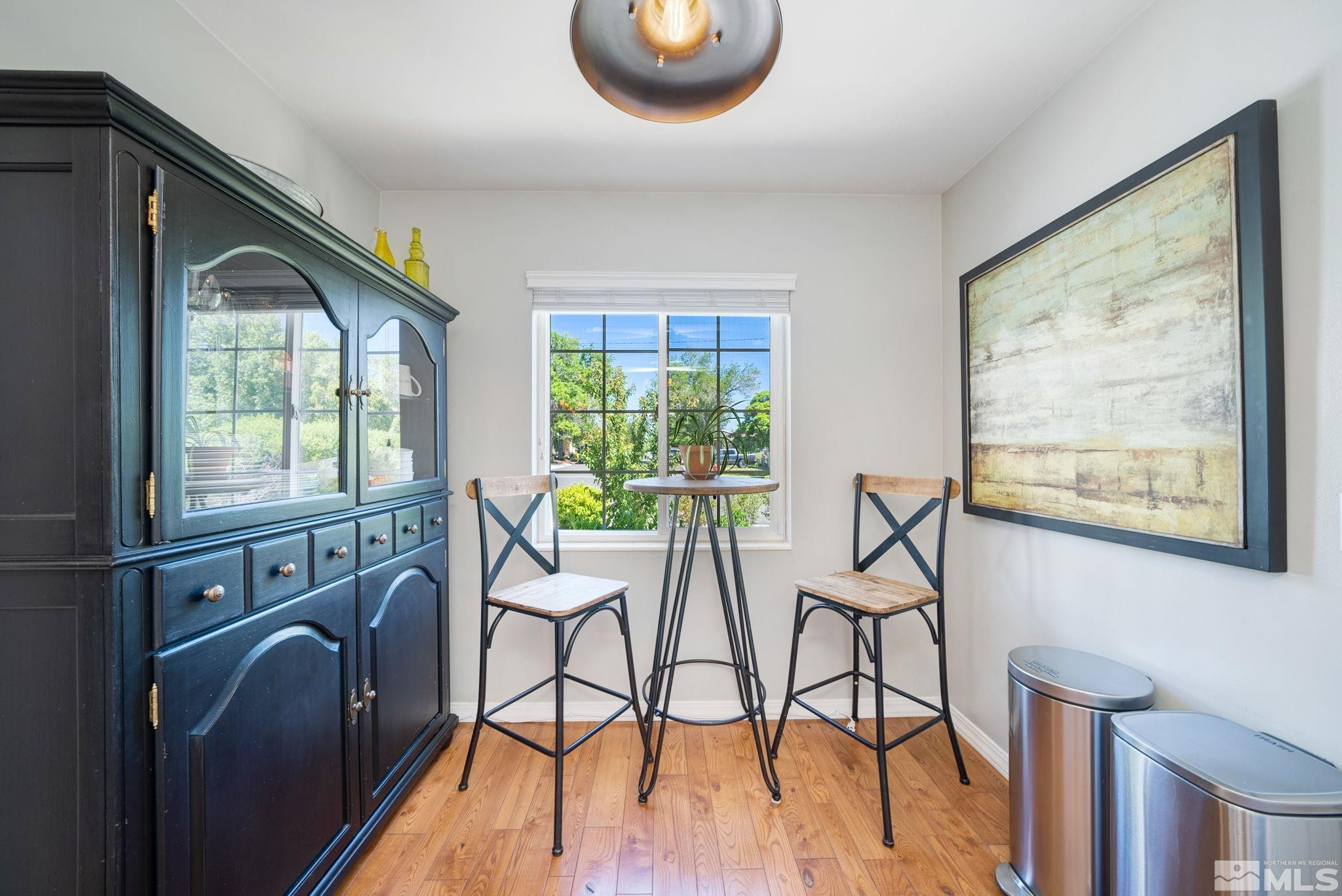 350 Glenmanor Drive