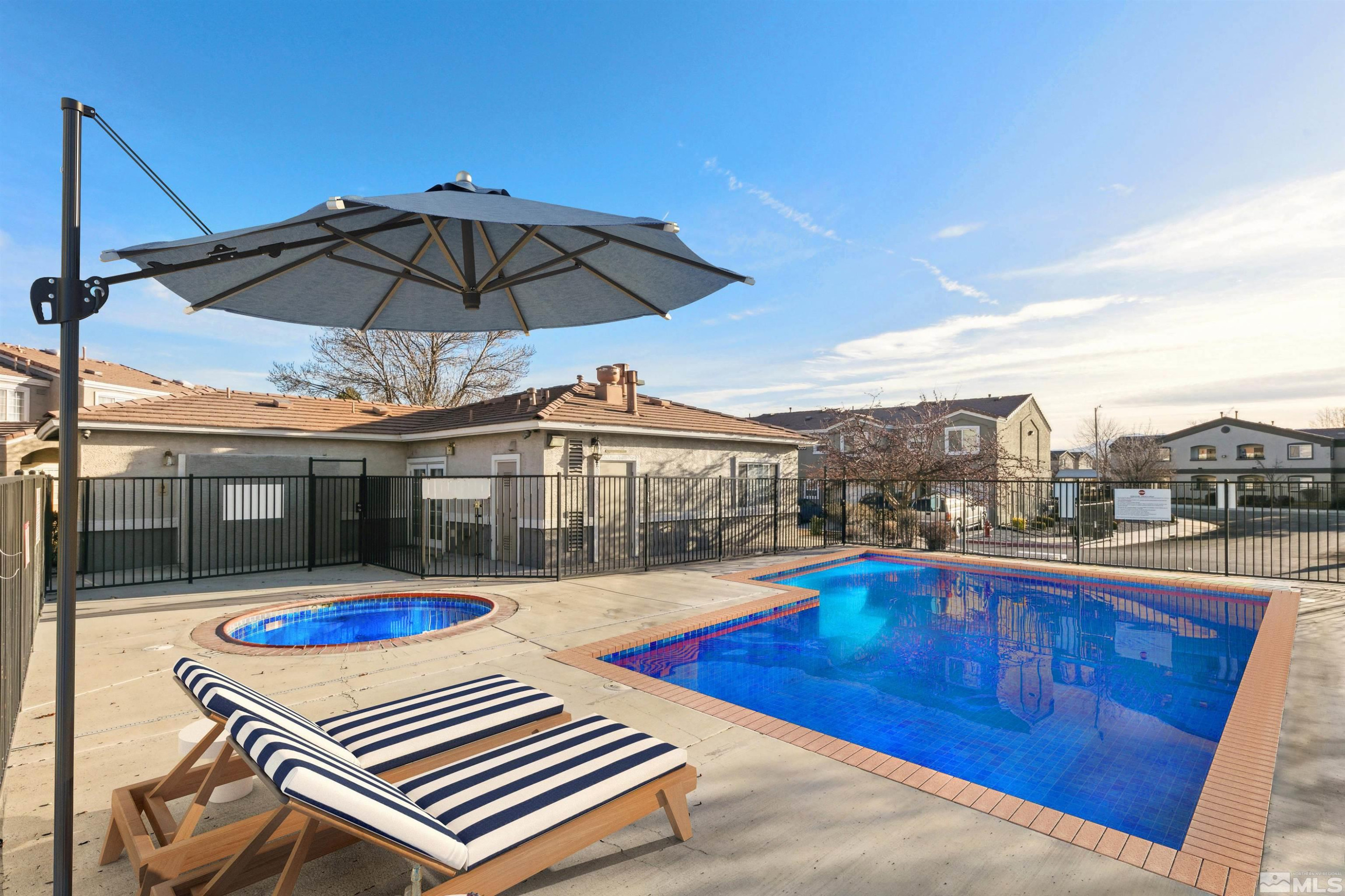 5765 Vista Serena Way, 103