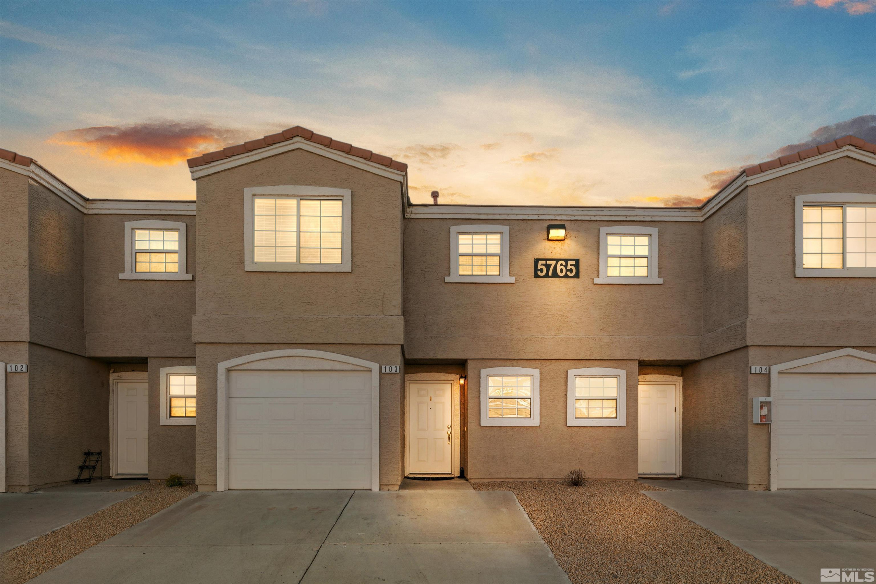 5765 Vista Serena Way, 103
