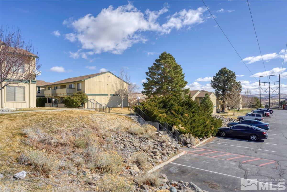 3921 Clear Acre Lane, 174
