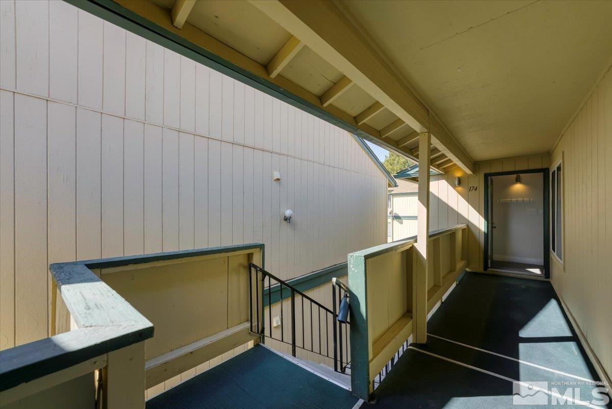 3921 Clear Acre Lane, 174
