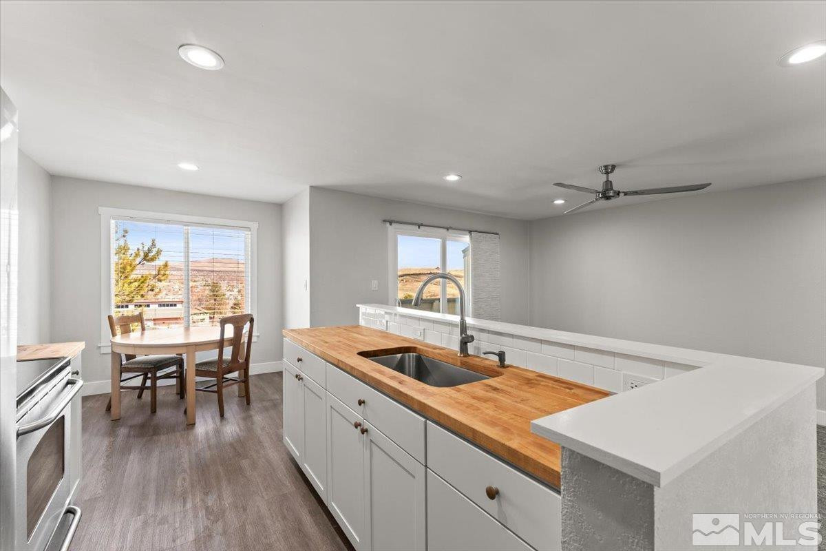 3921 Clear Acre Lane, 174