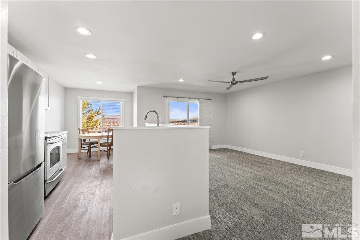 3921 Clear Acre Lane, 174