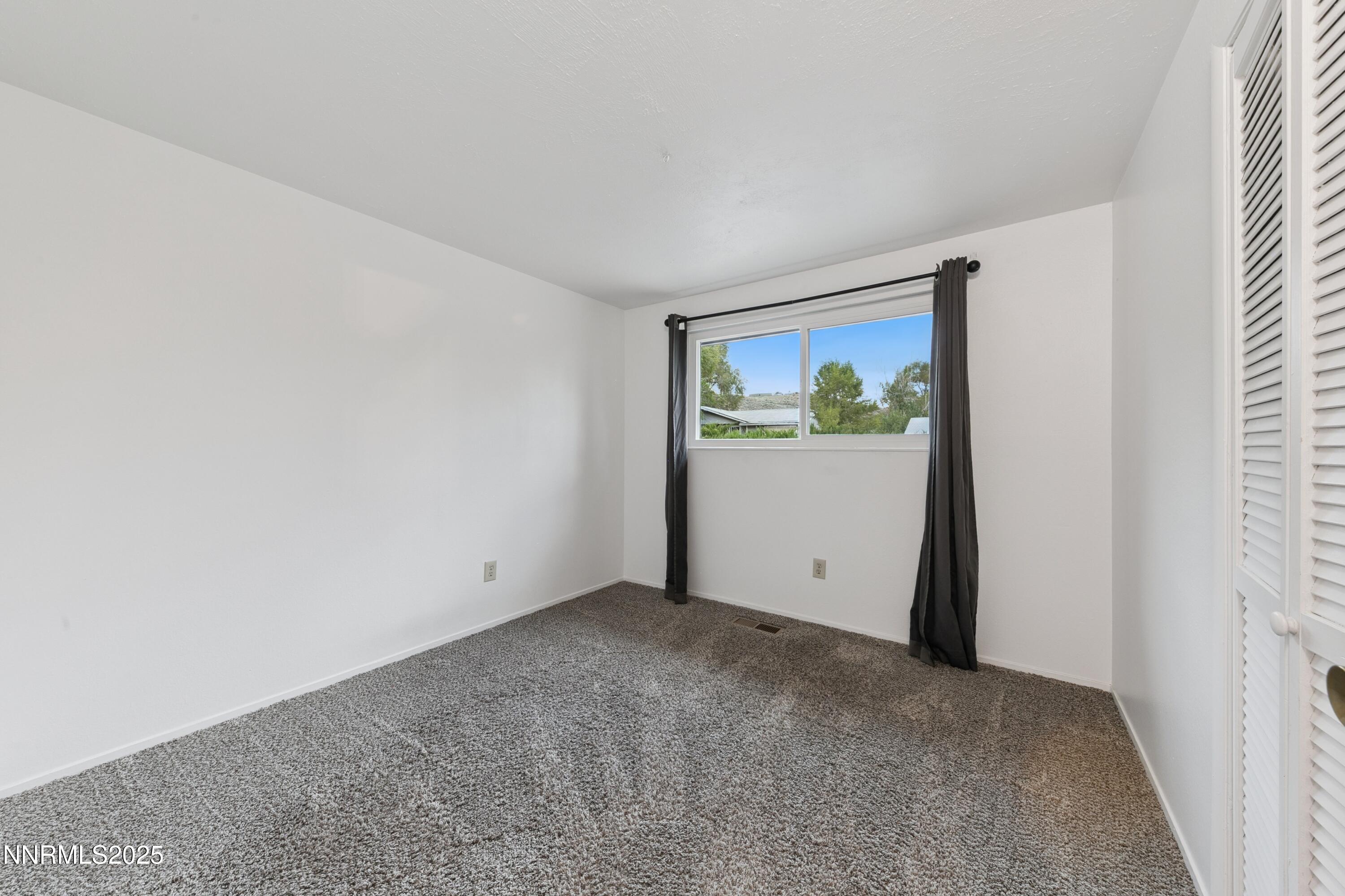 365 Palace Drive