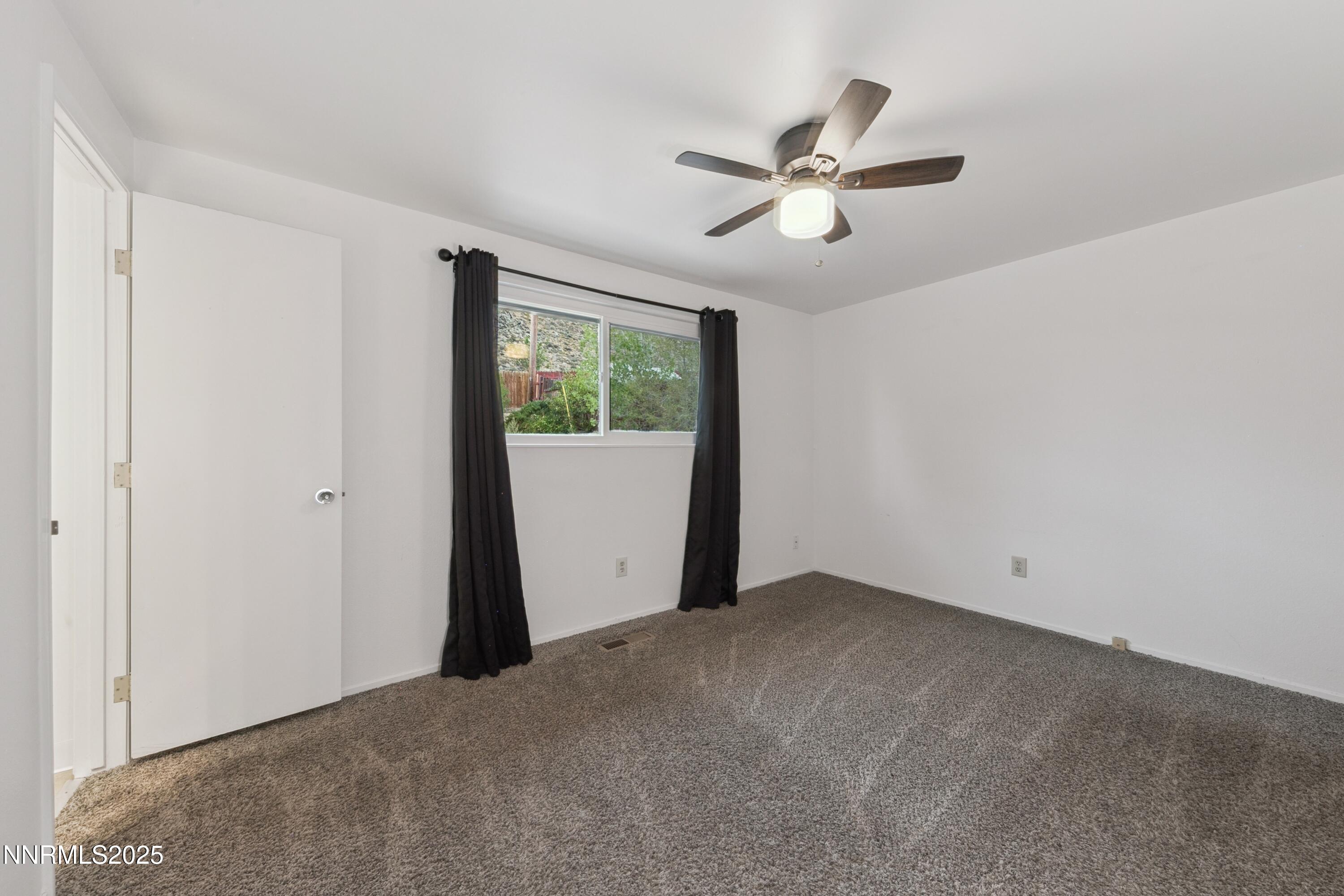 365 Palace Drive