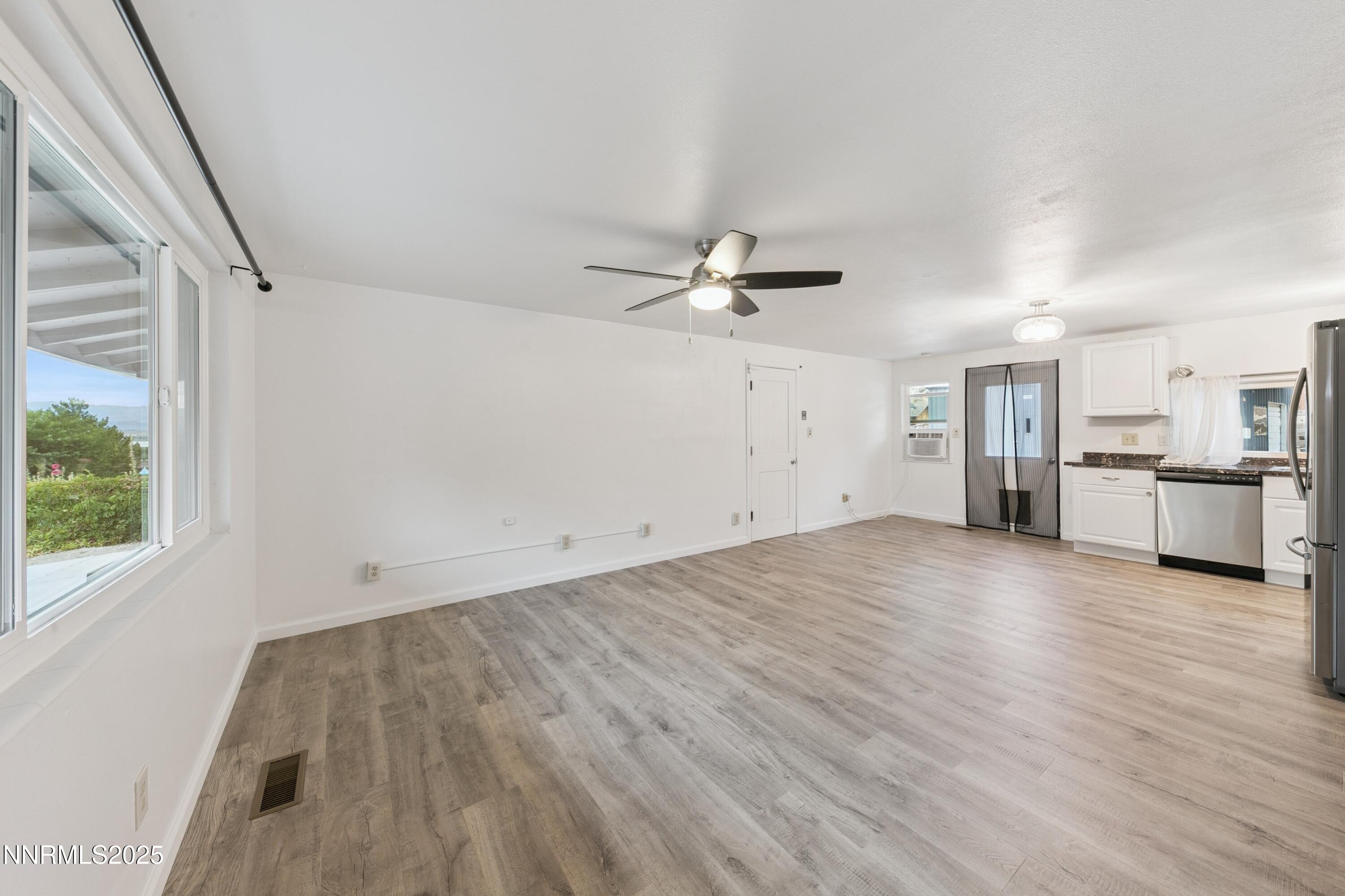 365 Palace Drive