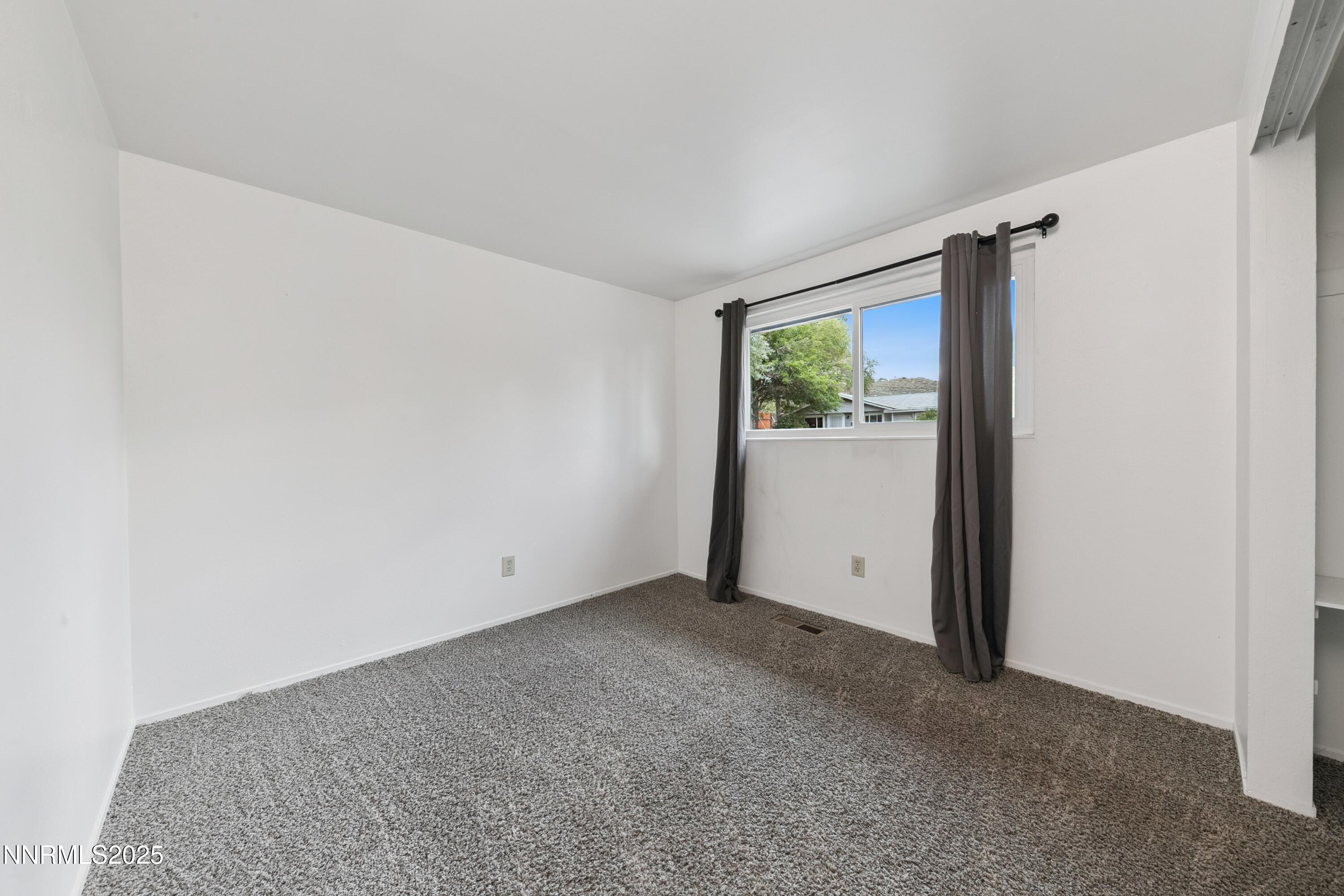 365 Palace Drive