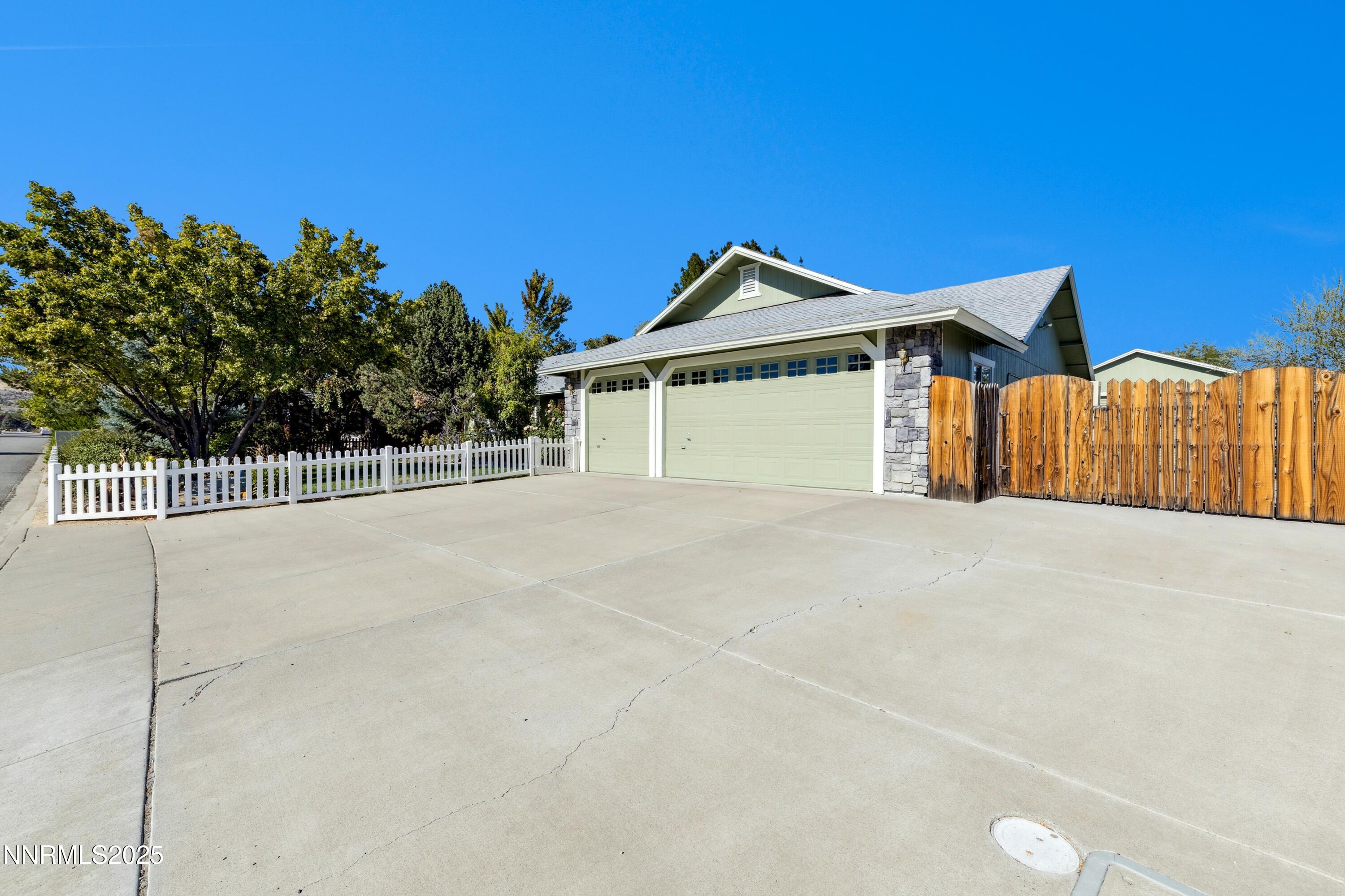 170 Veronica Avenue