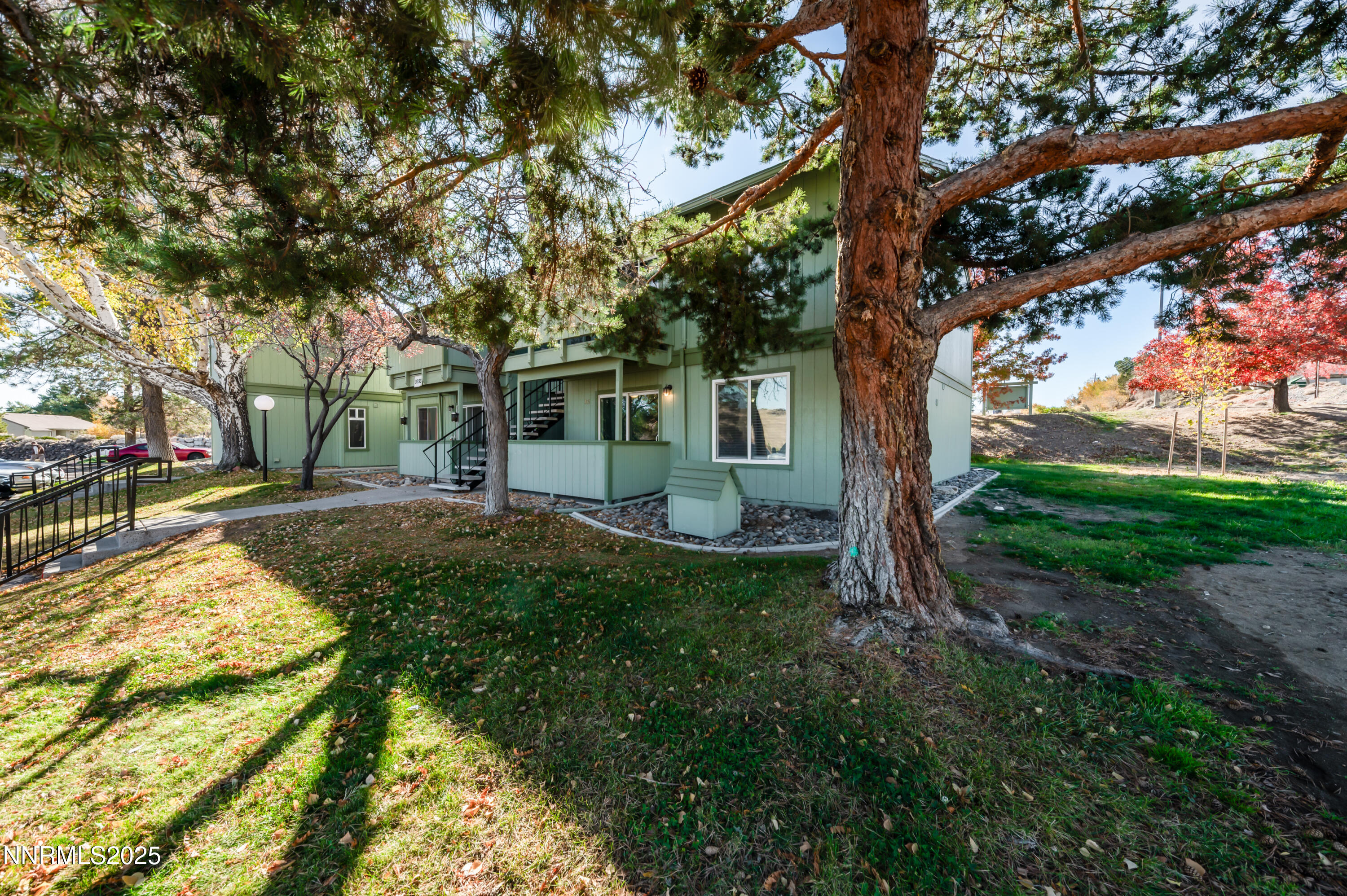 3953 Clear Acre Lane APT 305