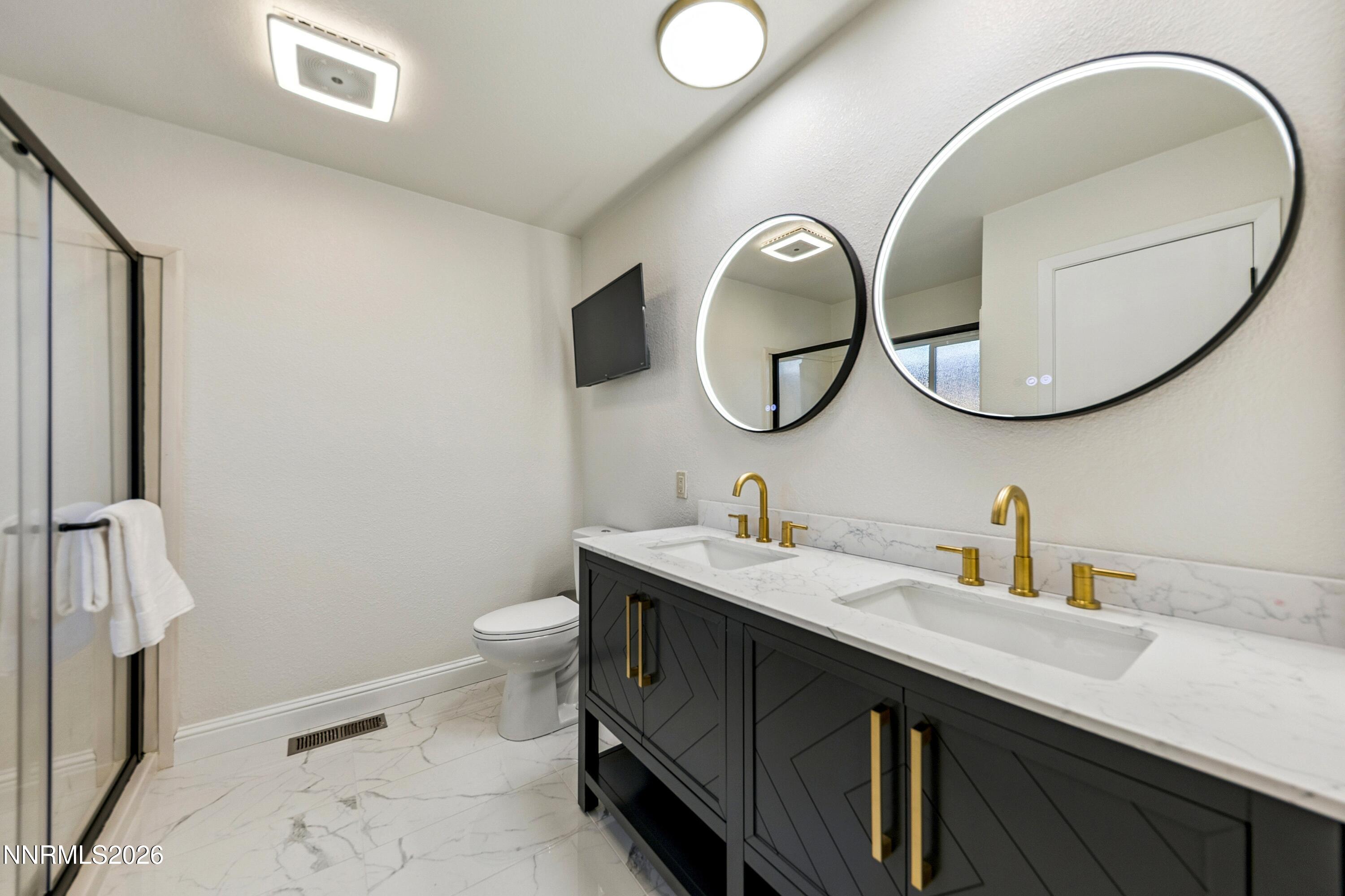 3620 E Hidden Valley Drive