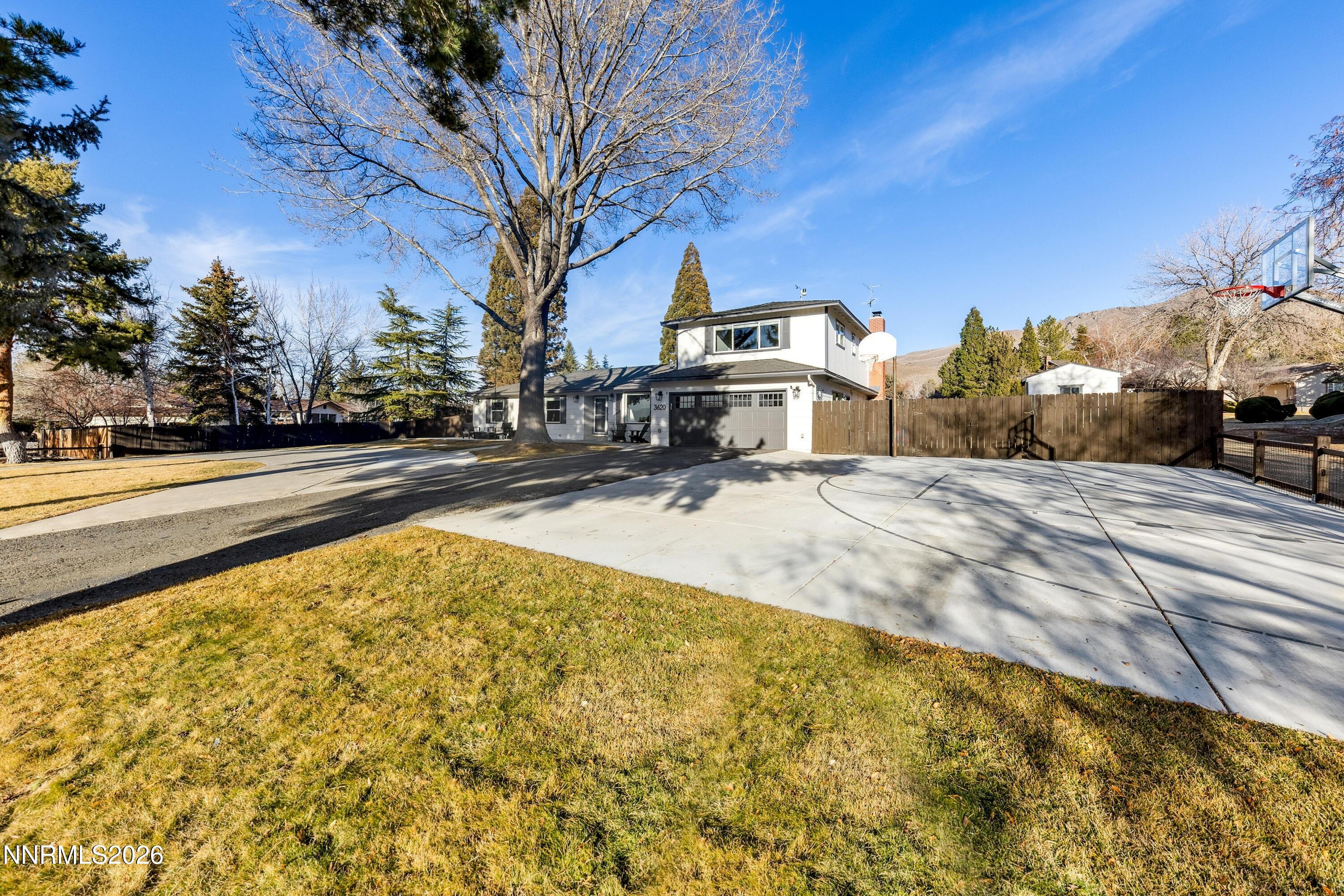 3620 E Hidden Valley Drive