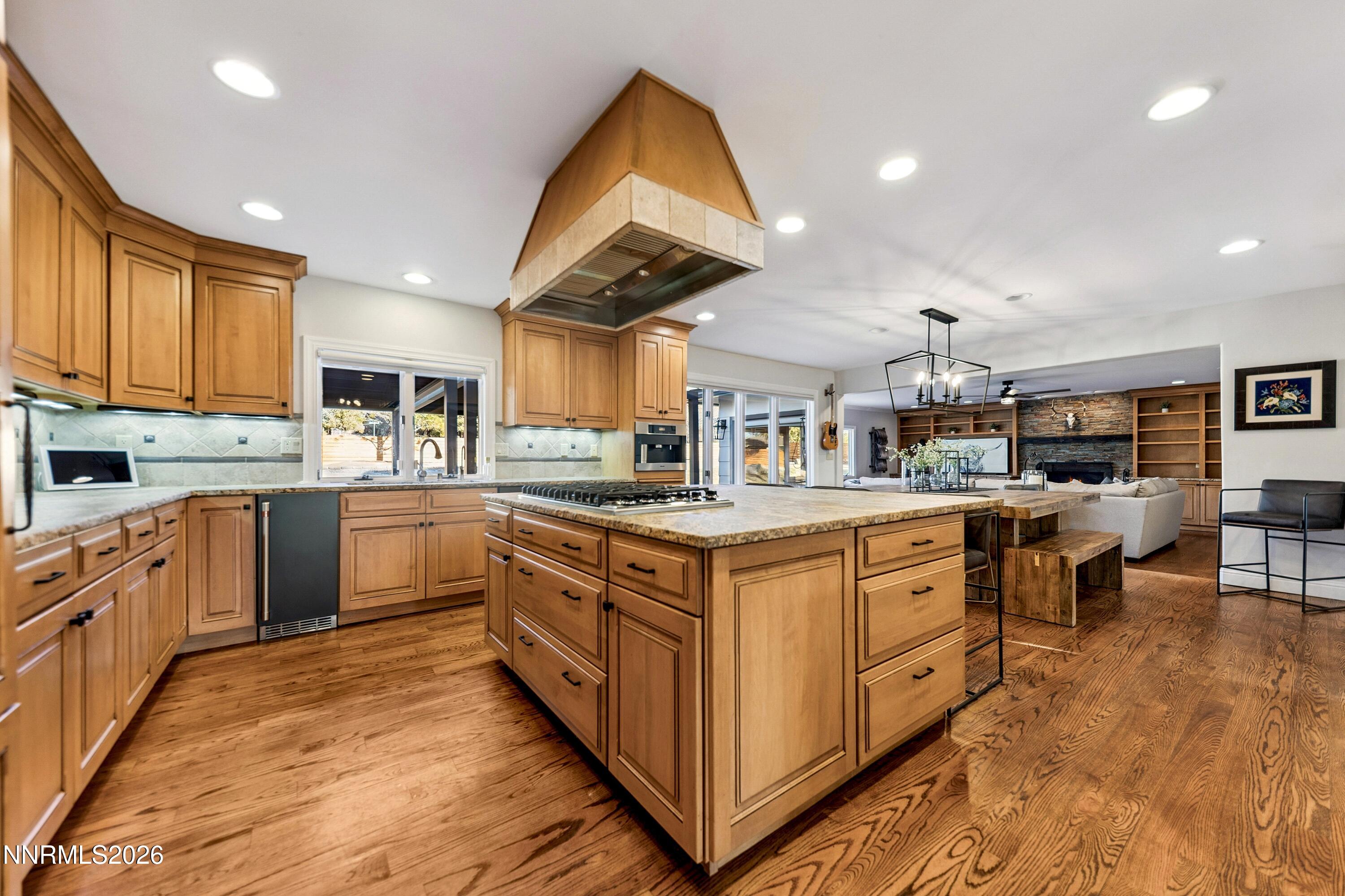 3620 E Hidden Valley Drive