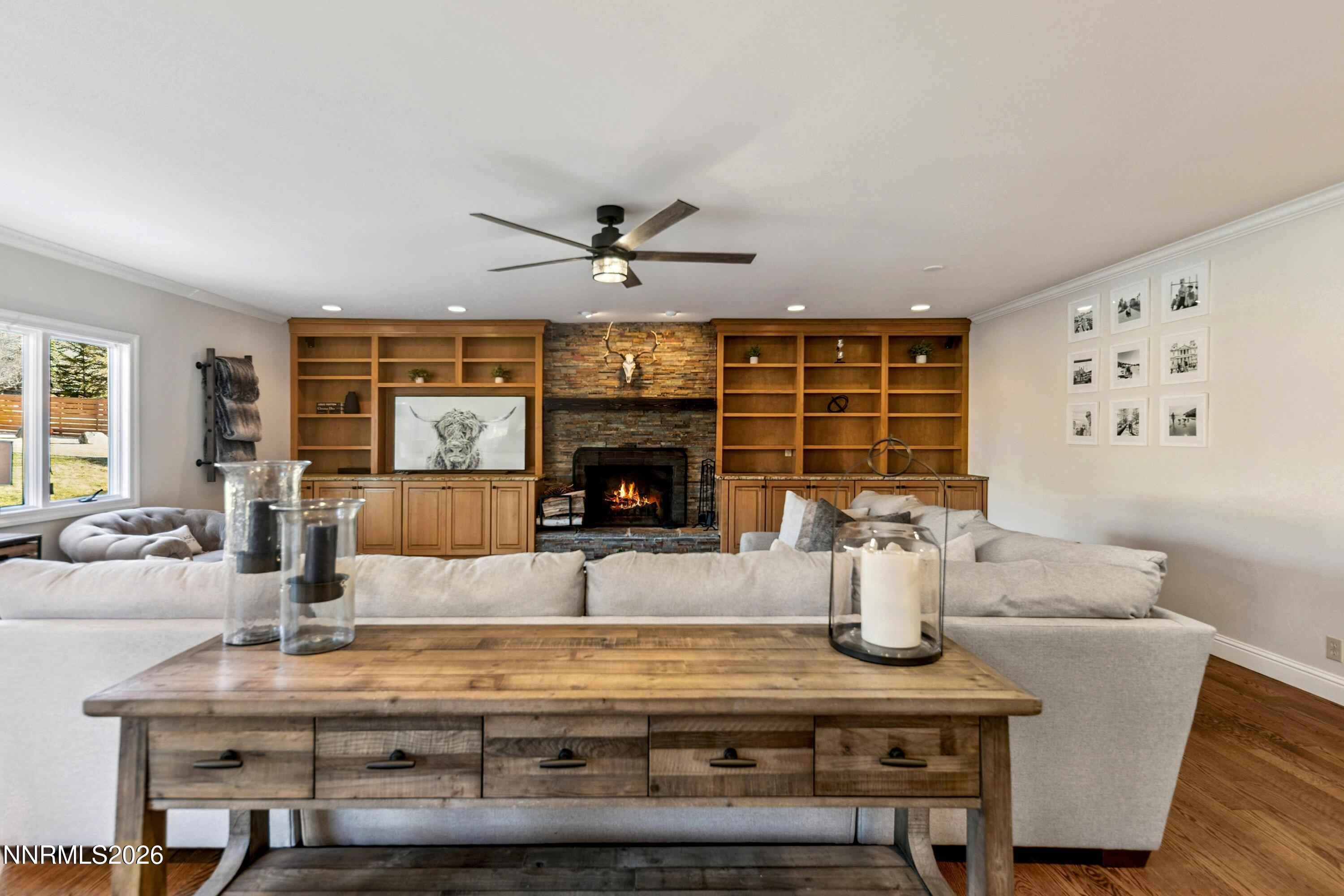 3620 E Hidden Valley Drive