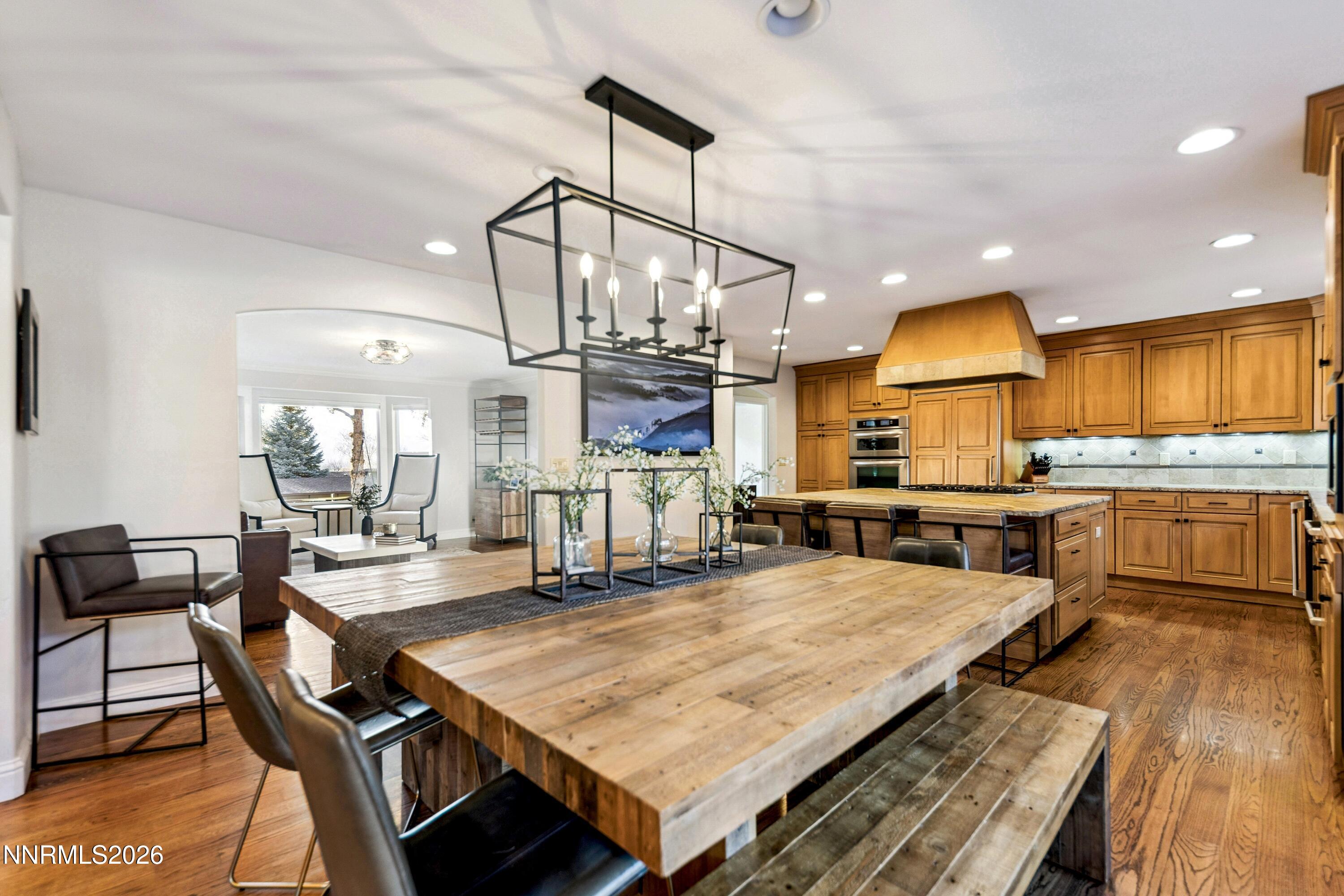 3620 E Hidden Valley Drive