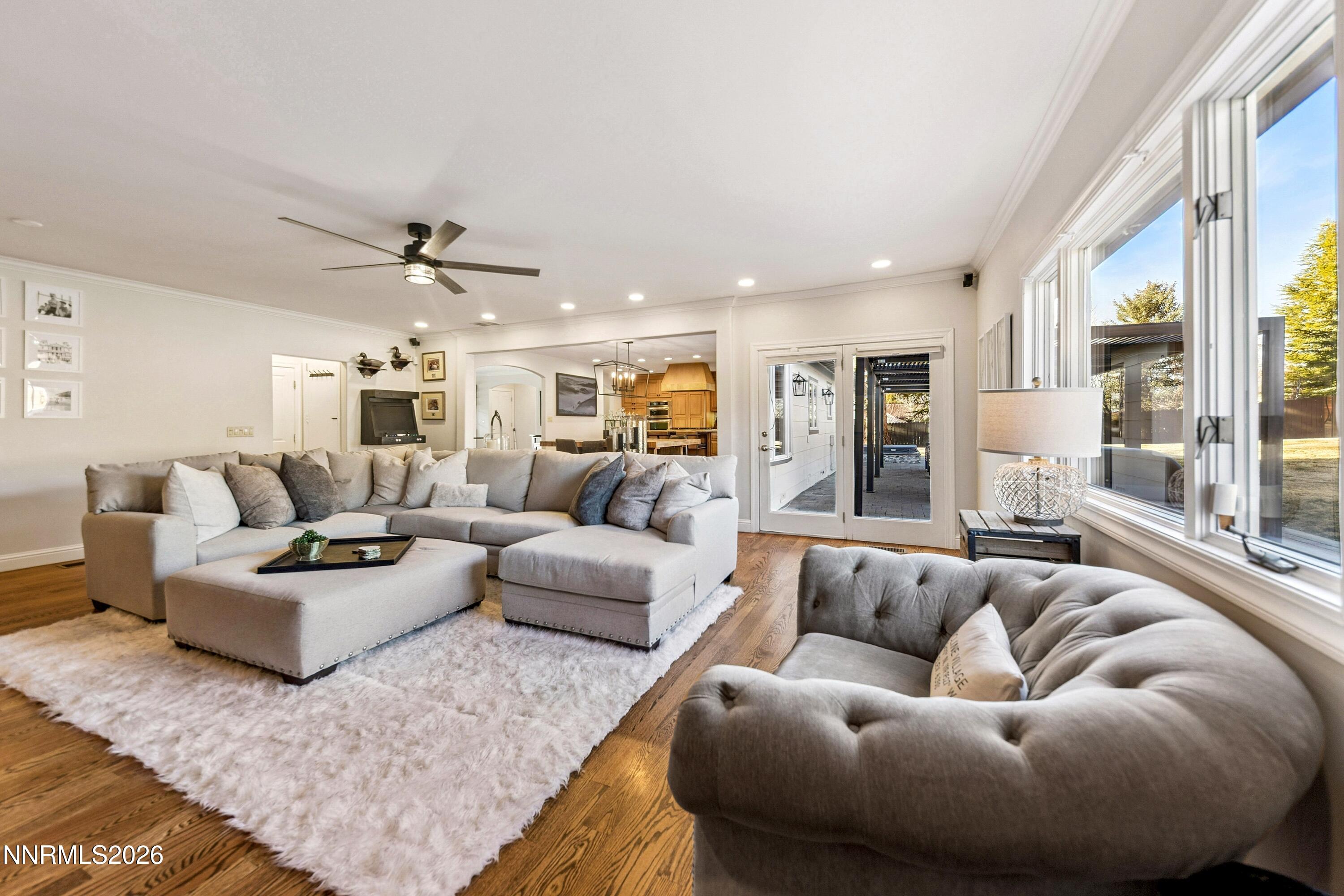 3620 E Hidden Valley Drive