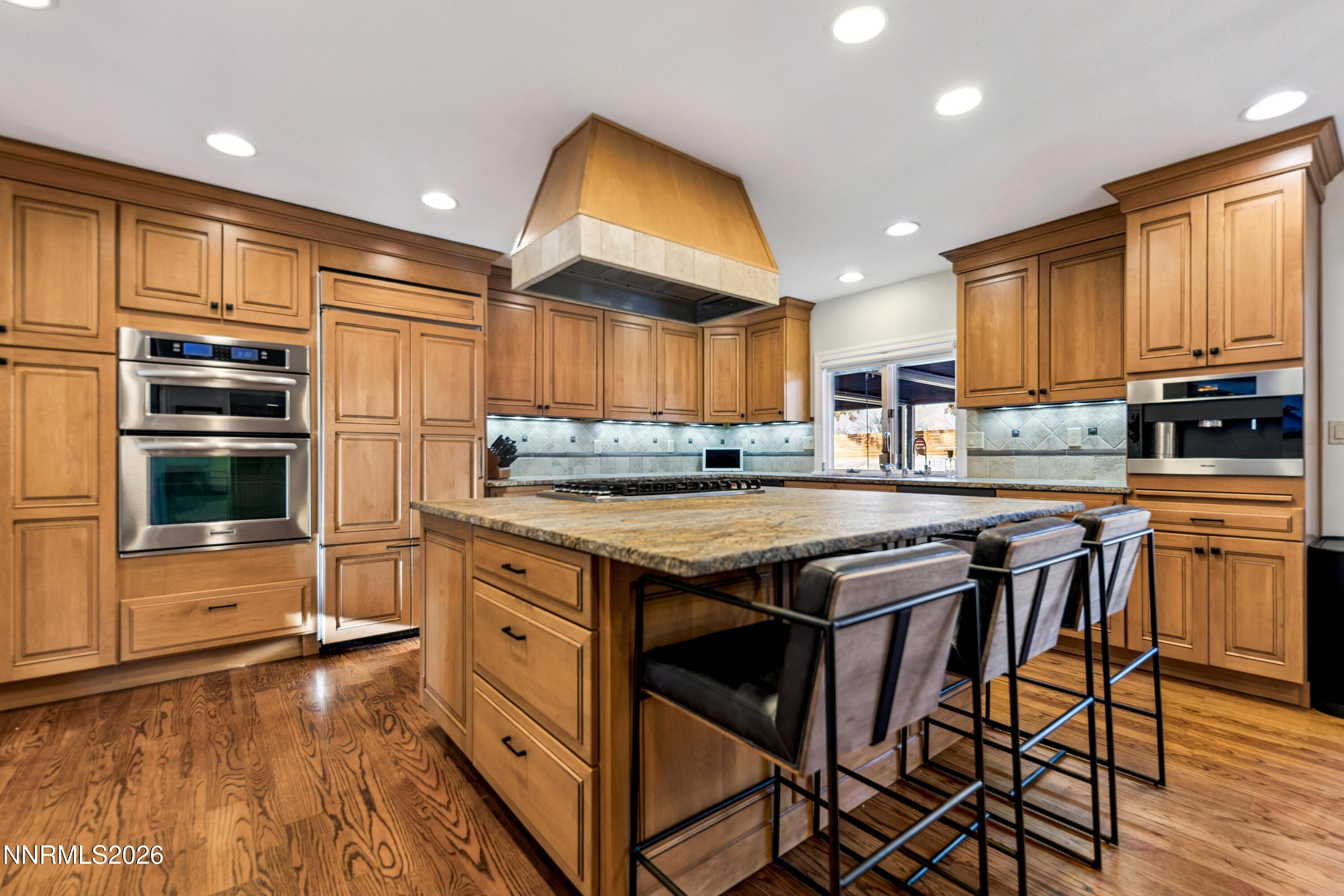 3620 E Hidden Valley Drive