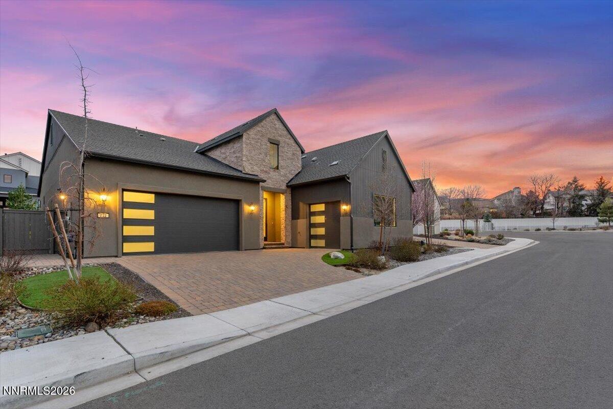722 W Pleasant Oak Trail
