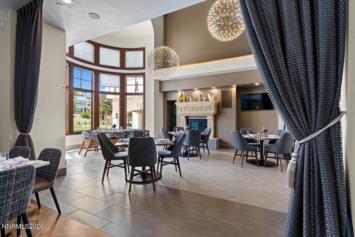 722 W Pleasant Oak Trail