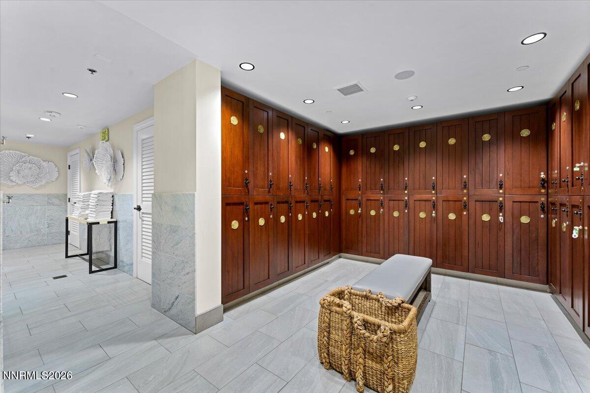 722 W Pleasant Oak Trail