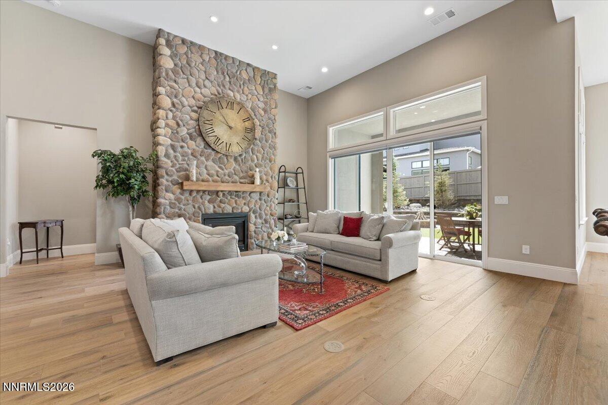 722 W Pleasant Oak Trail