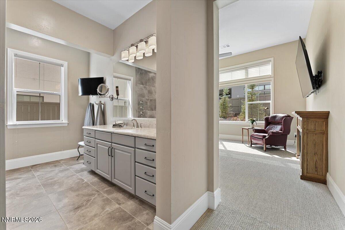 722 W Pleasant Oak Trail