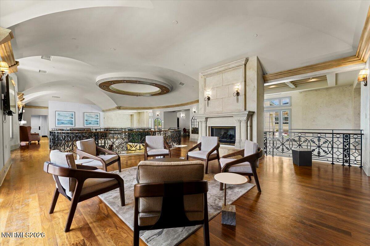 722 W Pleasant Oak Trail