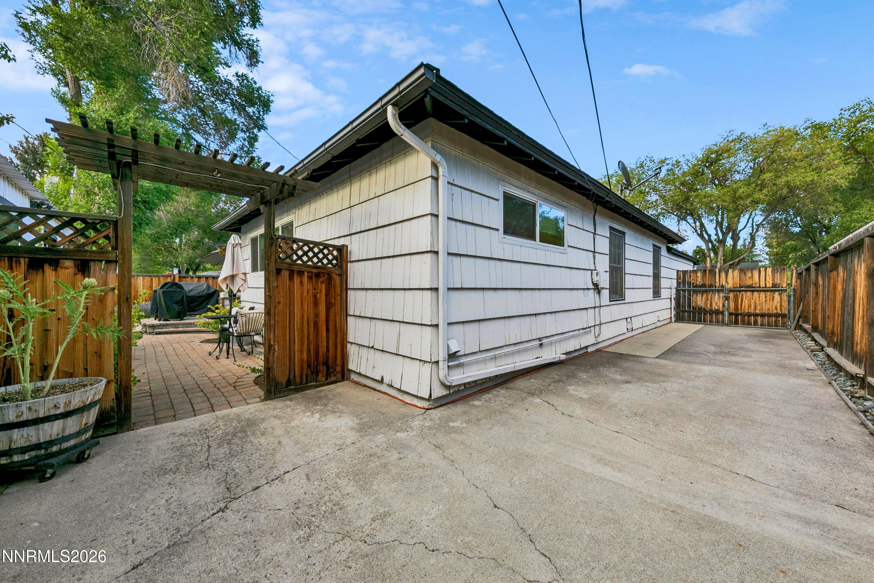 731 Arbutus Street