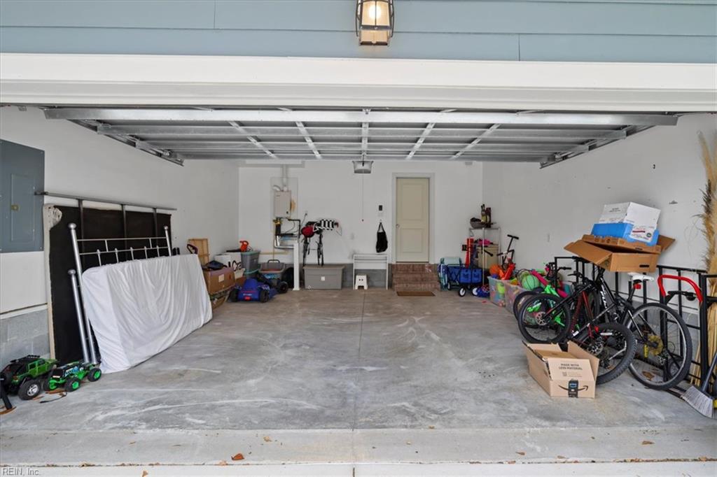 3718 Pendleton AVE