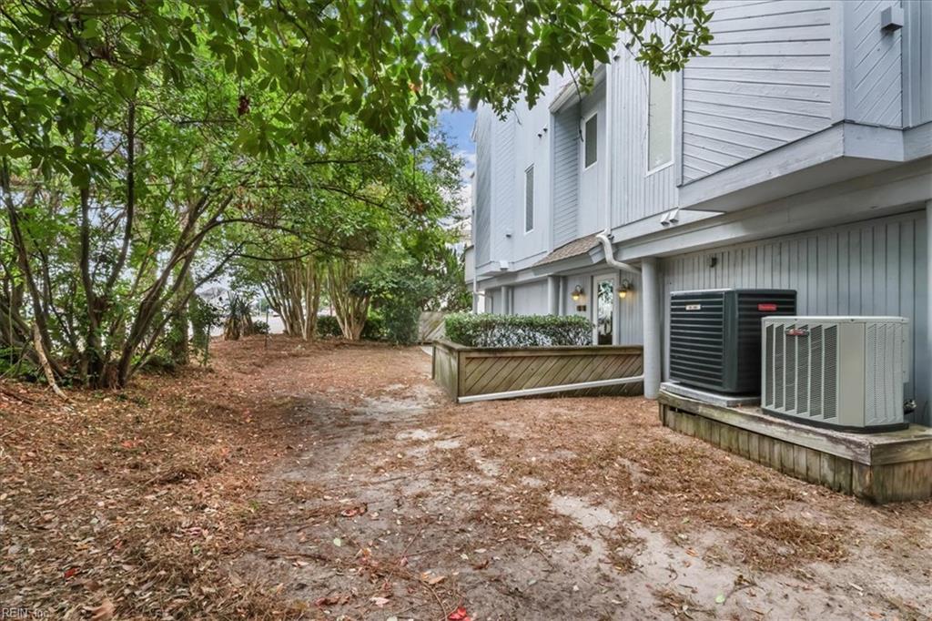 2300 Croix DR