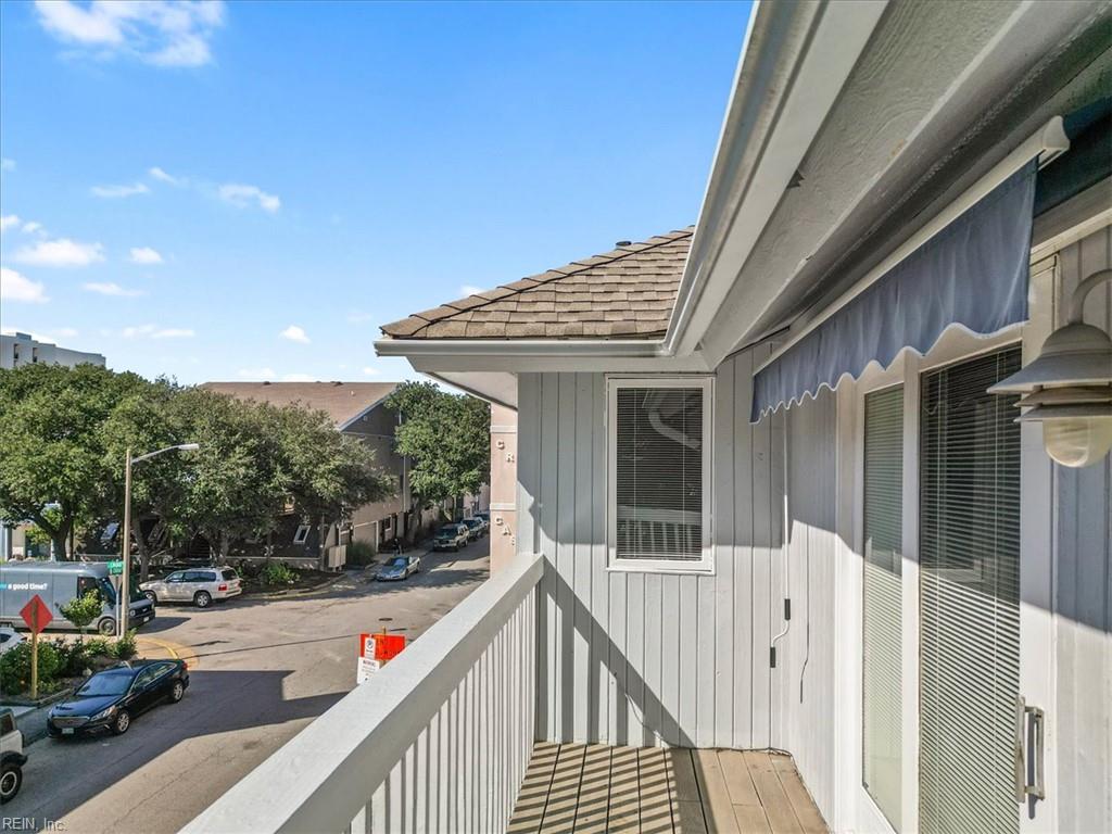 2300 Croix DR