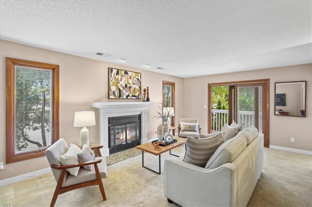2300 Croix DR