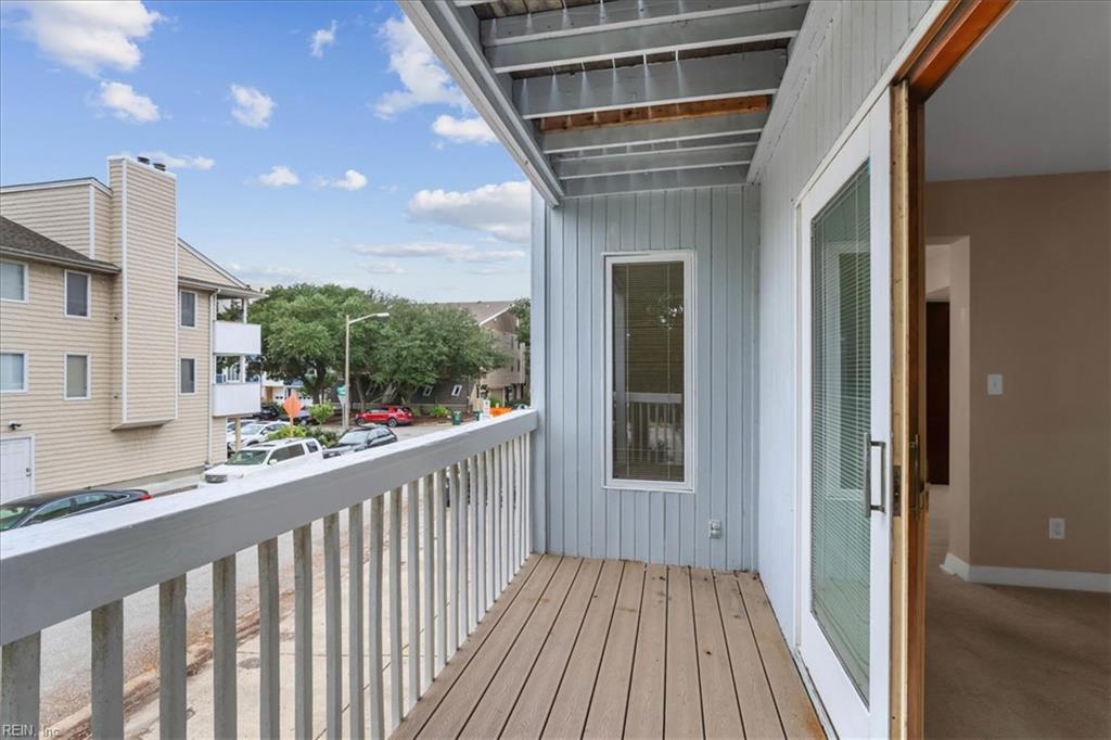 2300 Croix DR
