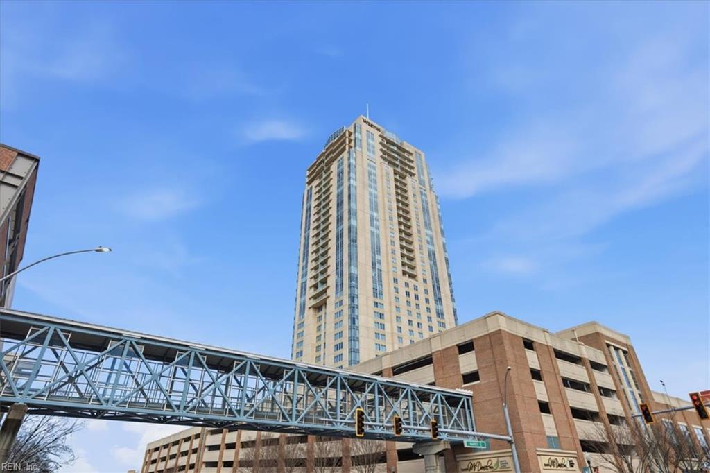 4545 Commerce ST 1904