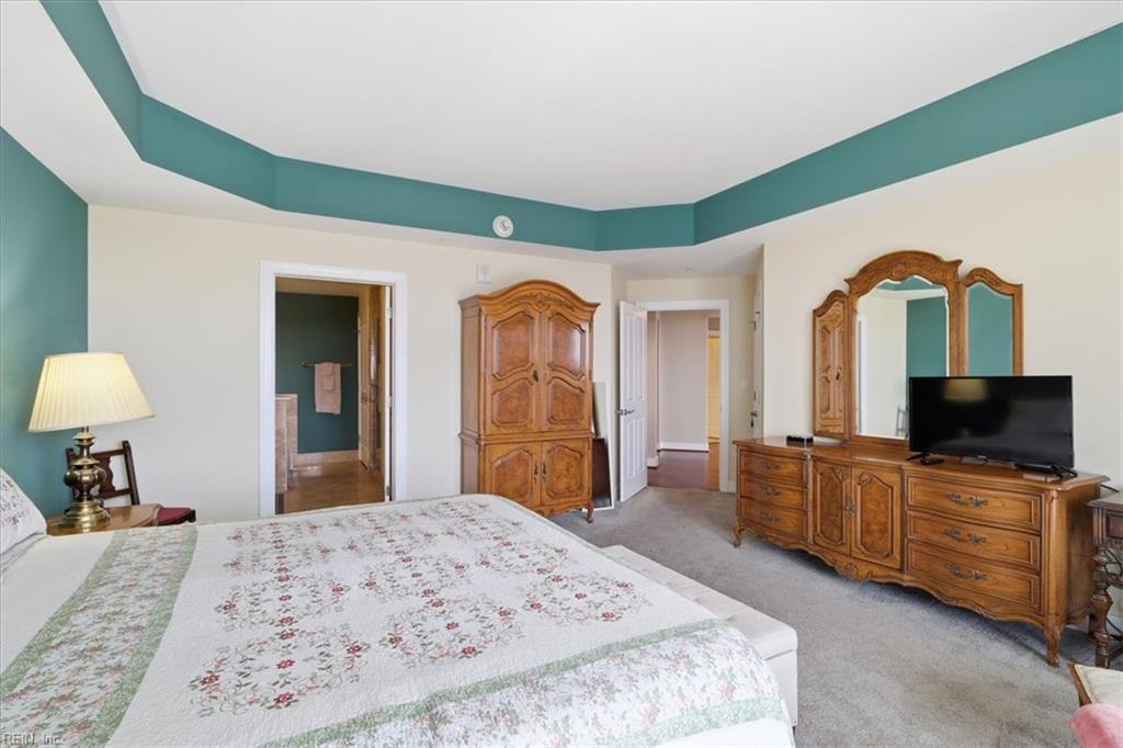 4545 Commerce ST 1904