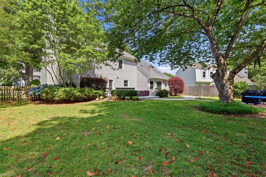 1321 Paramore DR