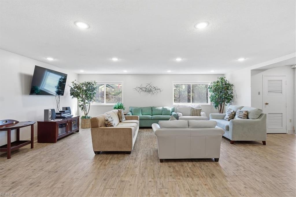 3288 Page AVE 504