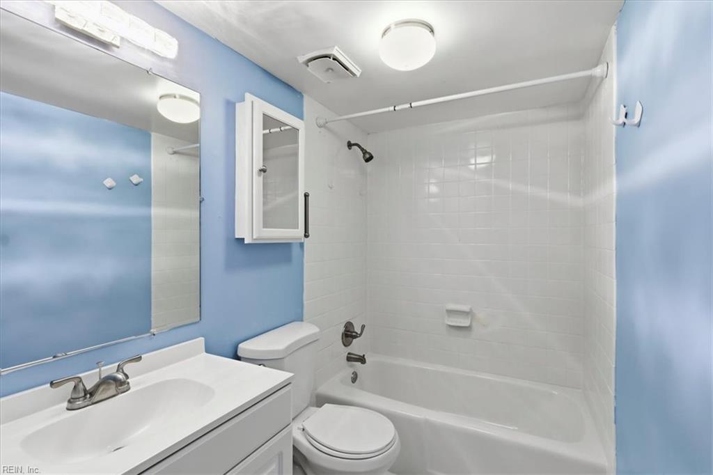 3288 Page AVE 504
